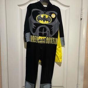 Batman Pajama Onsies without feet 4T with detachable cape
